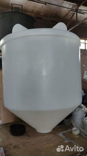 Емкость пластиковая