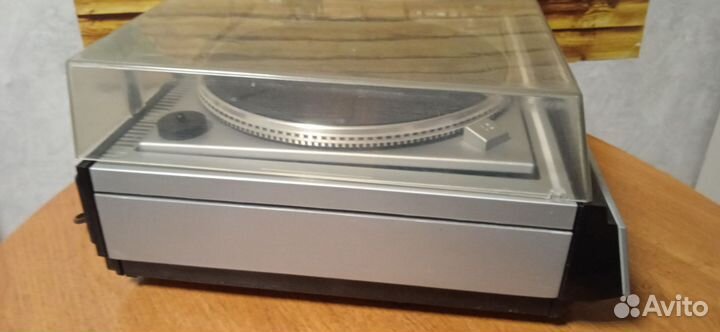 Проигрыватель винила Вега 109