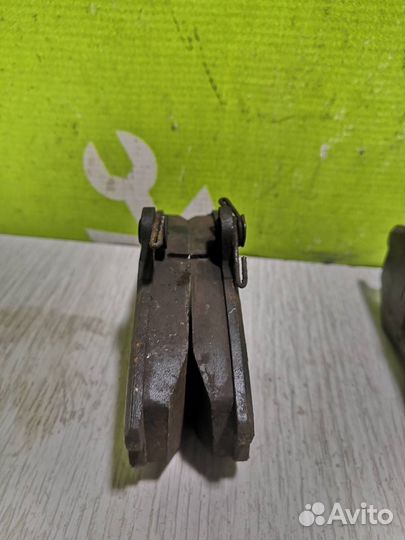 Колодки тормозные передние к-кт Фольксваген Голь