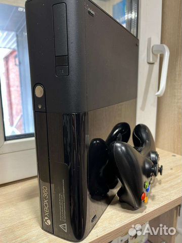 Xbox 360e 500 gb