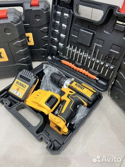 Шуруповерт dewalt 20v
