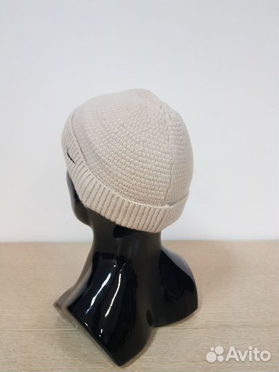 Вязанная шапка nike новая