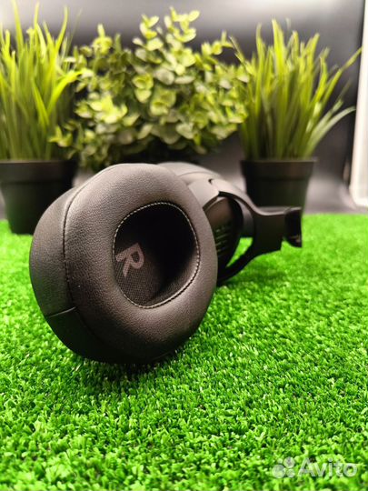 Беспроводные/проводные наушники JBL Tune 760NC