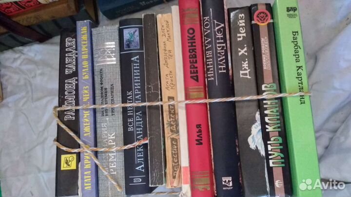 День шакала, зарубежный детектив