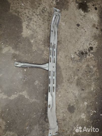 Планка передней панели craisler pt Cruiser