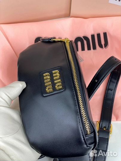 Сумка на пояс женская miu miu