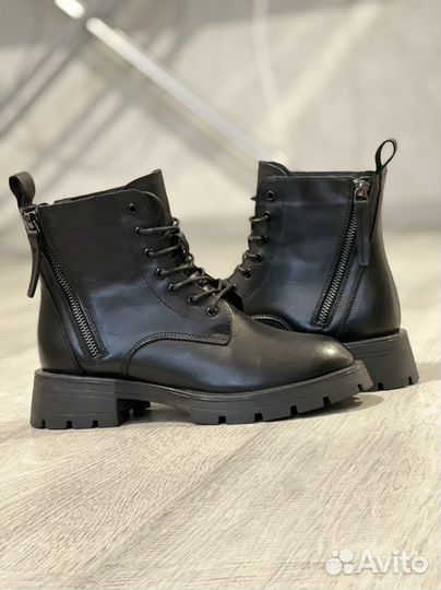 Кожаные ботинки
