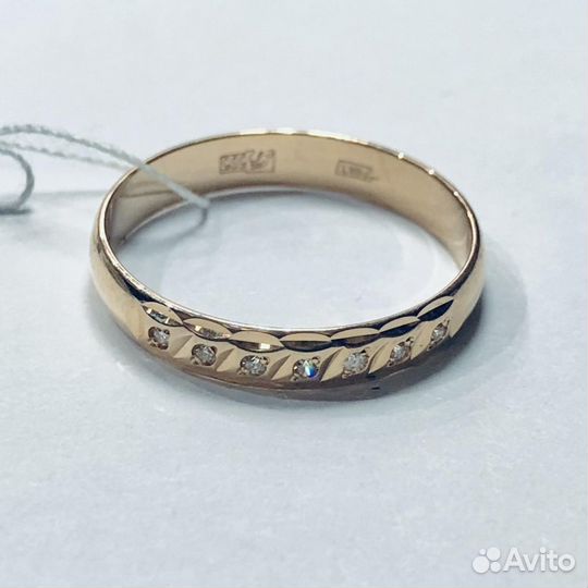 Золотое кольцо с бриллиантами