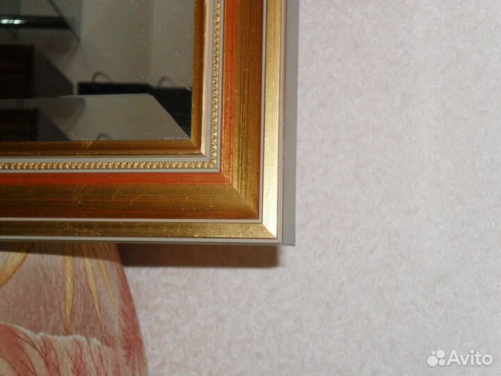 Продам зеркало в багетной раме