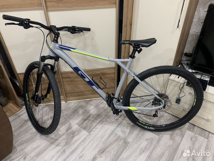 Gt avalanche hot sale comp 29er