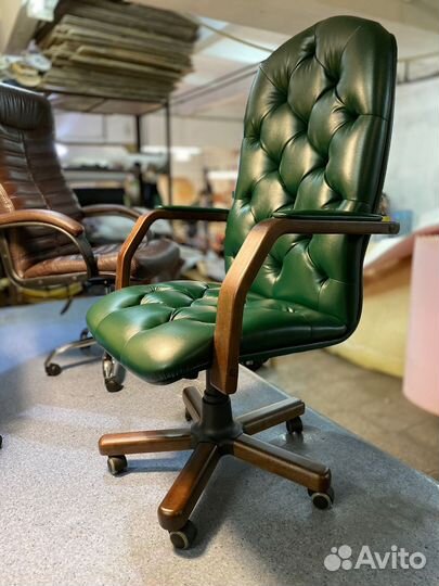 Кресло офисное