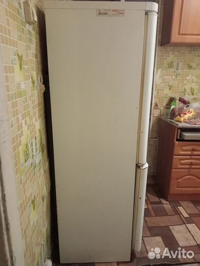 Продам холодильник Индезит