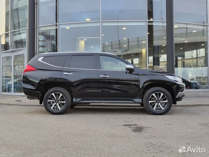 Mitsubishi Pajero Sport 3.0 AT, 2018, 101 300 км