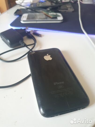 iPhone 3G, 8 ГБ