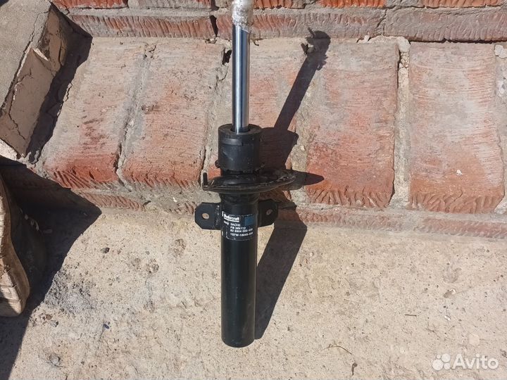 Задняя стойка амортизатора форд мондео 3