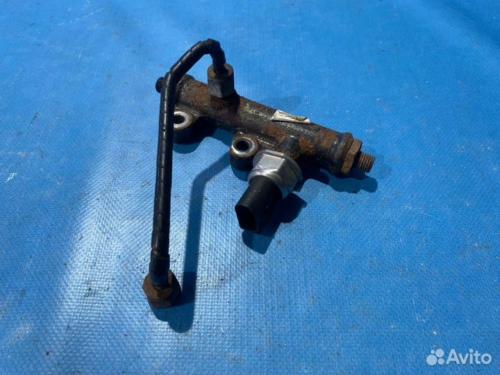 Топливная рейка Land Rover Discovery 2.7 276DT