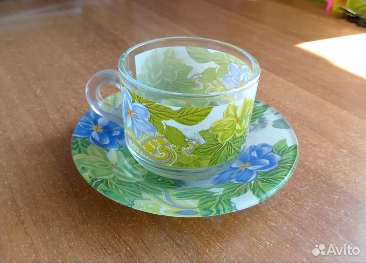 Чашка с блюдцем
