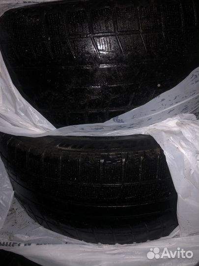 Bridgestone Blizzak Revo2 215/55 R17
