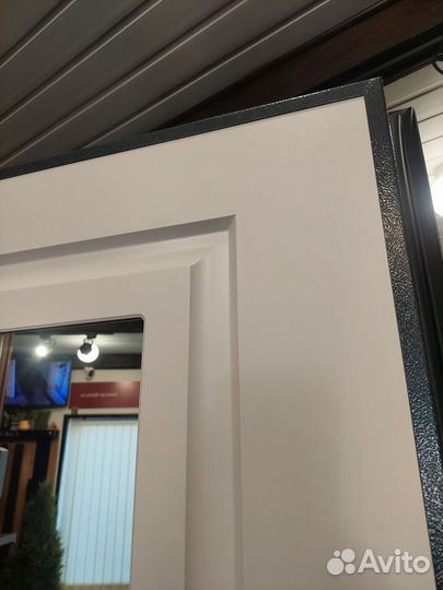 Дверь входная металлическая