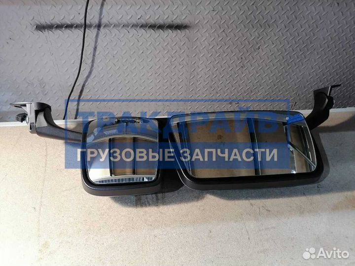 Зеркало Mercedes Actros MP3 правое