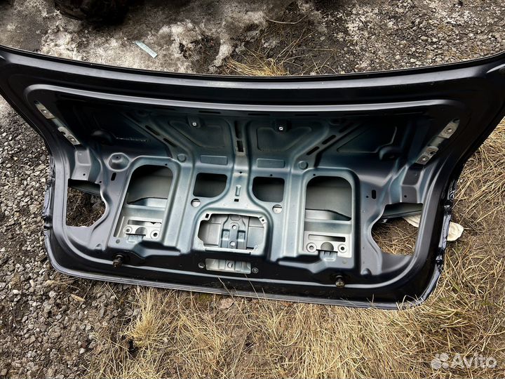 Крышка багажника bmw f30