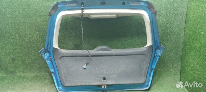 Дверь багажника Subaru Exiga