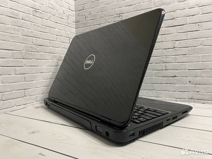 Мощный ноутбук Dell SSD / 4 ядра