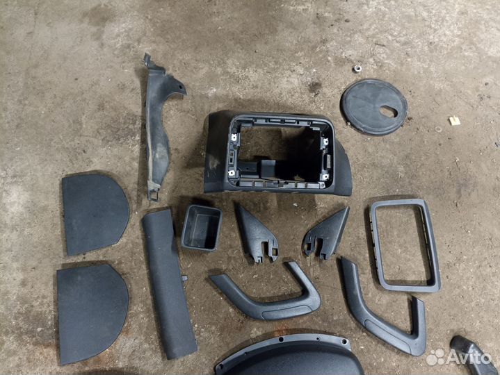 Пластик салона для Шкода Фабия 2