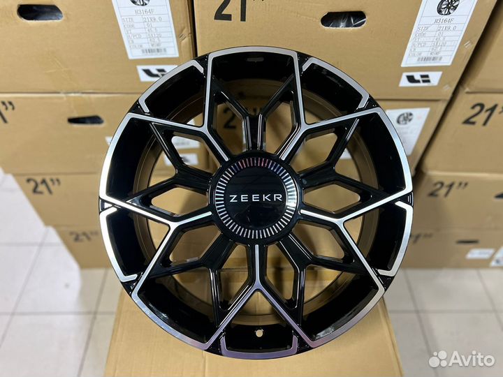 Литые диски R19 Zeekr 009