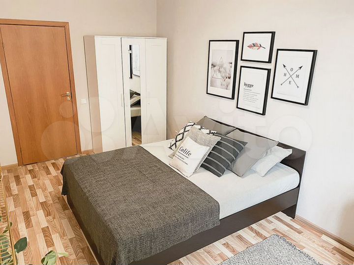 Комната 17 м² в 3-к., 15/32 эт.