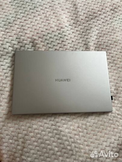 Ноутбук Huawei matebook d14