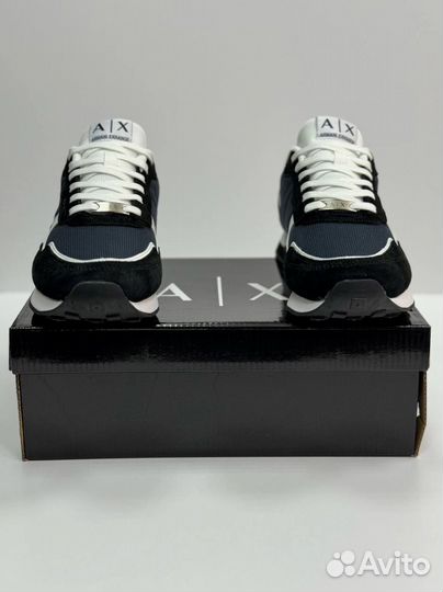 Кроссовки Armani спортивные