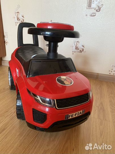 Машинка каталка толокар