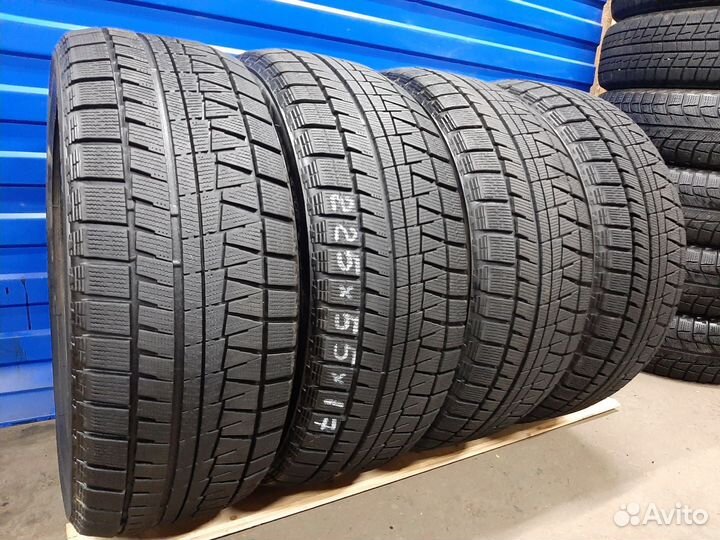 Bridgestone Blizzak Revo GZ 225/55 R17 97Q