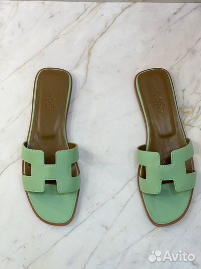 Шлепанцы Hermes