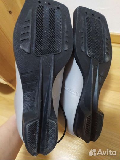 Лыжные ботинки 34