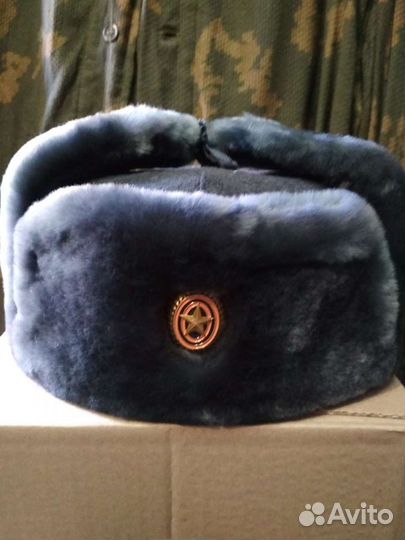 Офицерская зимняя меховая шапка