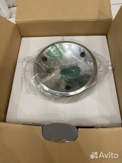 Стеклянный декантер на подставке Jette