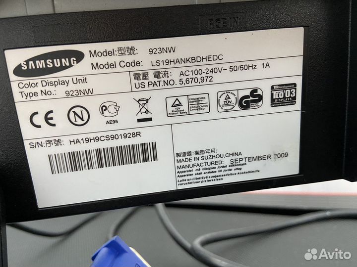 Монитор Samsung