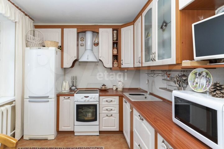 2-к. квартира, 62,1 м², 6/10 эт.