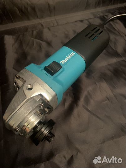 Ушм болгарка makita 125