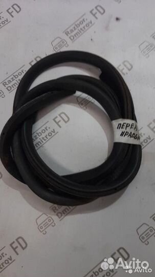 Уплотнитель двери Ford Focus DNW 1999