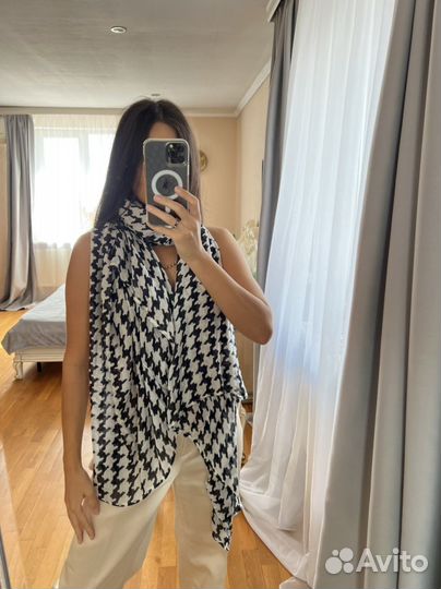 Платки (шелк,хлопок,полиэстер)