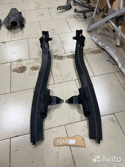 Накладка колесной арки задняя Mercedes-Benz w213