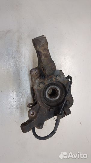 Ступица (кулак, цапфа) левая передняя Hyundai Santa Fe