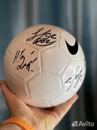 Мяч Nike с автографами фк Спартак