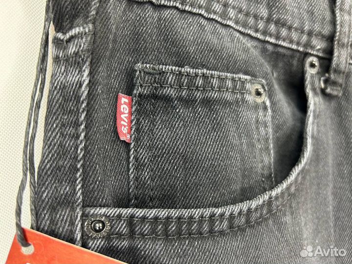 Джинсы Levis Бананы