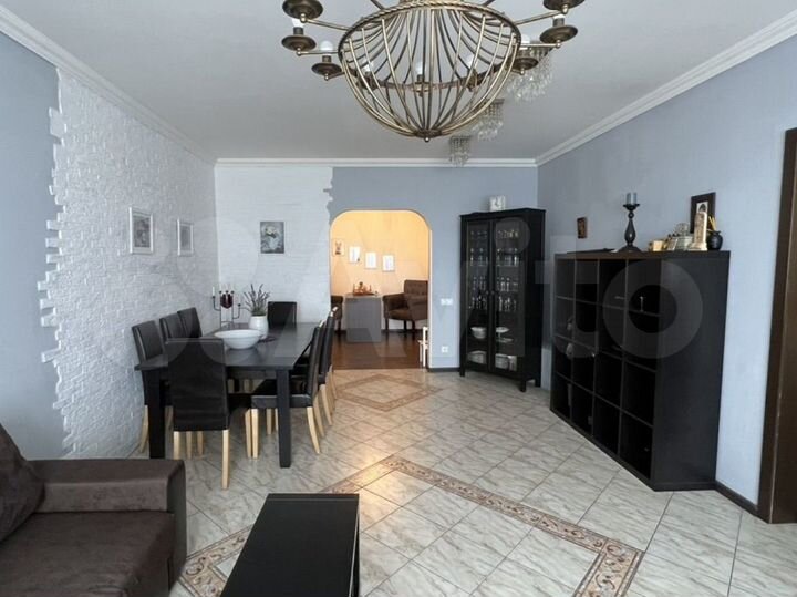 4-к. квартира, 130,9 м², 21/25 эт.