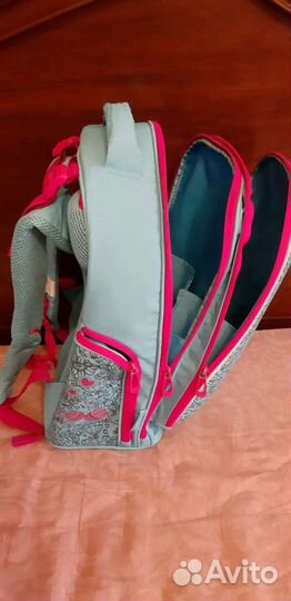 Рюкзак школьный для девочки