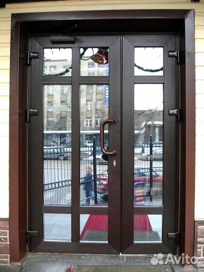 Пластиковые двери на заказ